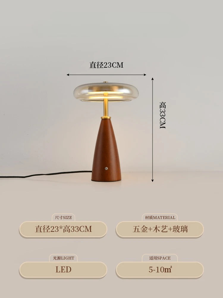 Lámpara de mesa de madera de diseño Medieval Retro francés, brillo dorado LED, luces de escritorio de lujo americanas, dormitorio, mesita de noche, sala de estar, Bar de estudio